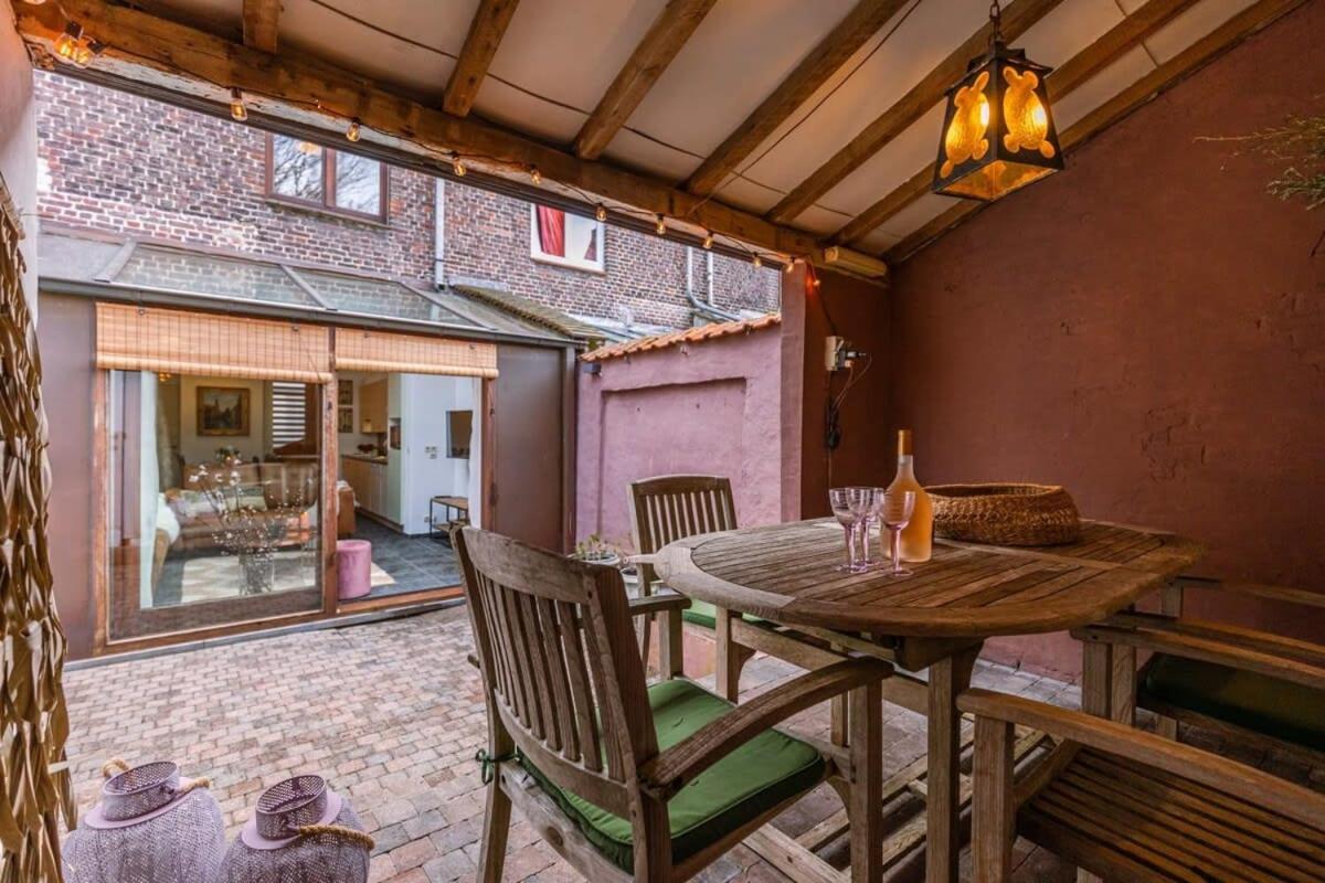 Huswell - Charming Town-House In The Center Of Bruges Exterior foto